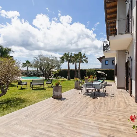 Casa Il Geranio Villa *